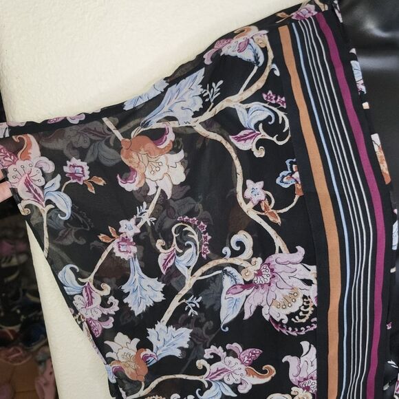 Whbm Floral Chiffon kimono topper size Small - Picture 3 of 7